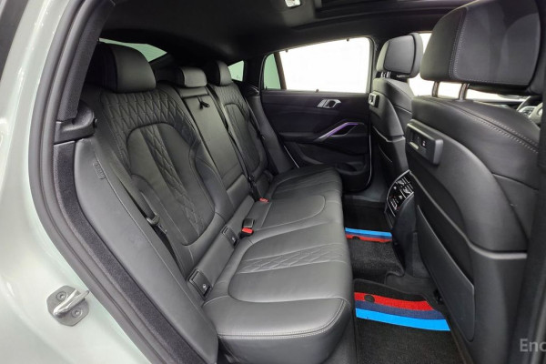 2022 BMW X6 с пробегом 24 443 км