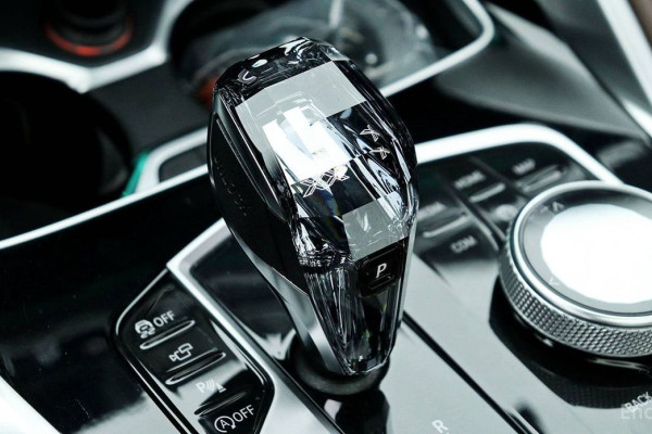 2022 BMW X6 с пробегом 75 055 км