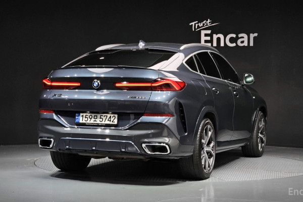 2022 BMW X6 с пробегом 69 248 км