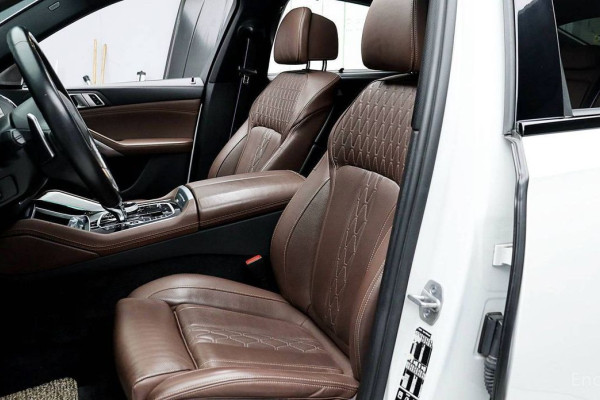 2022 BMW X6 с пробегом 75 055 км