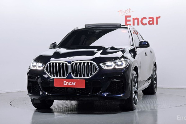 2022 BMW X6 с пробегом 33 174 км