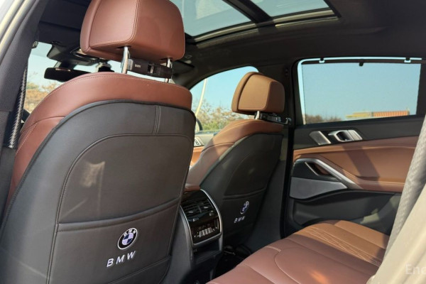 2022 BMW X6 с пробегом 64 414 км