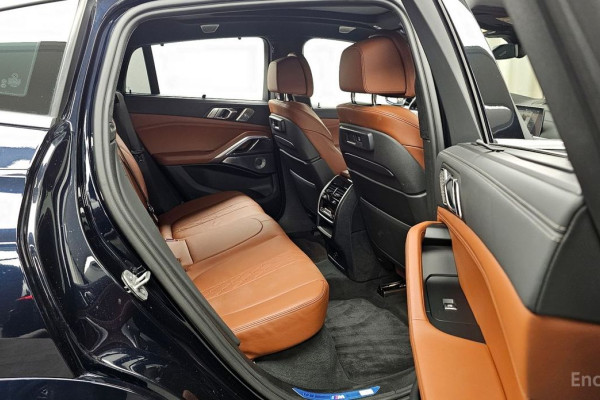 2022 BMW X6 с пробегом 91 969 км