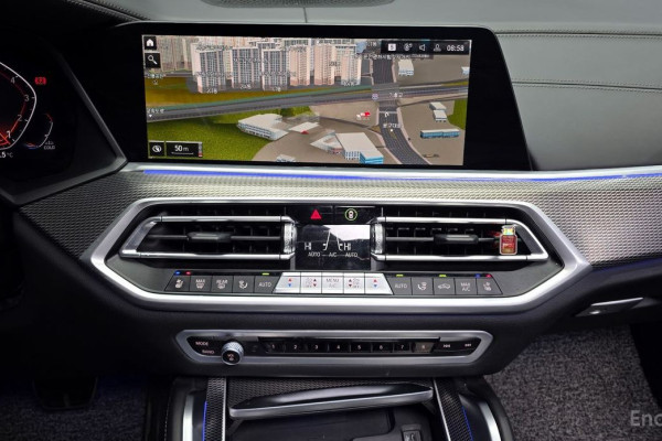 2022 BMW X6 с пробегом 72 999 км