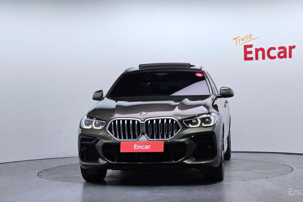 2022 BMW X6 с пробегом 76 389 км
