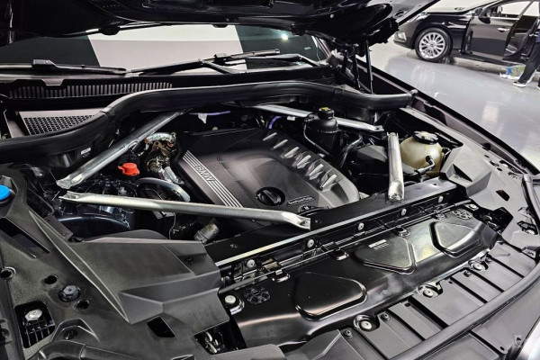 2022 BMW X6 с пробегом 69 248 км