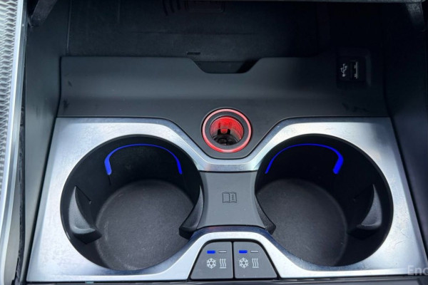 2022 BMW X6 с пробегом 64 414 км