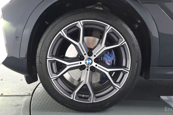 2022 BMW X6 с пробегом 89 424 км