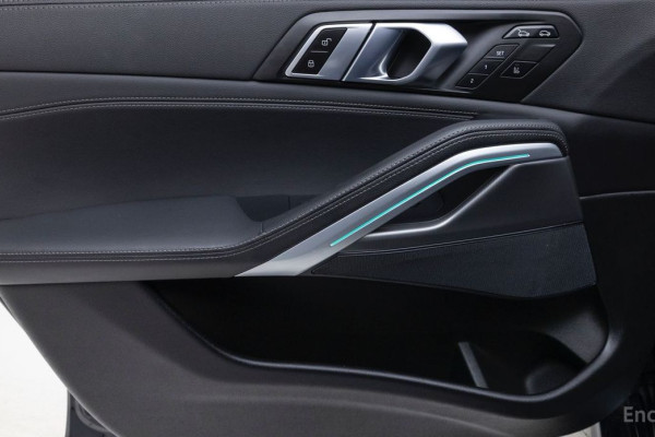 2022 BMW X6 с пробегом 52 300 км