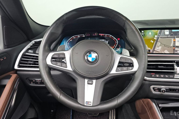 2022 BMW X6 с пробегом 76 389 км