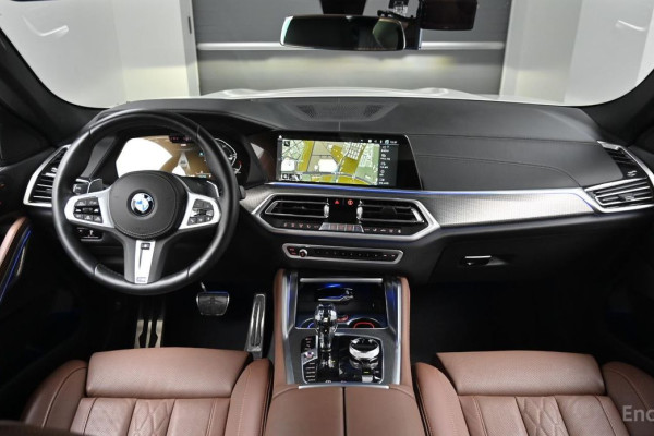 2022 BMW X6 с пробегом 31 688 км