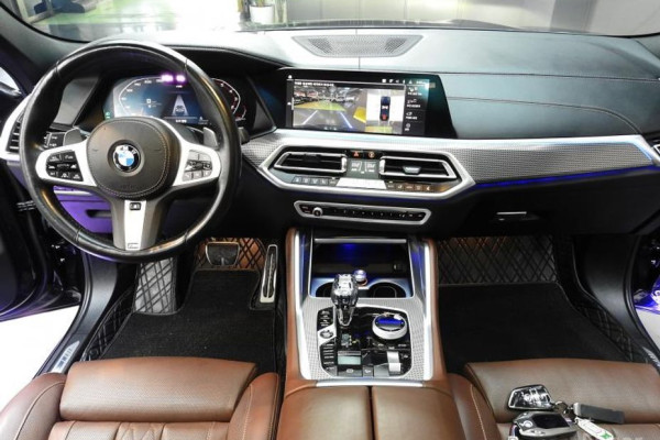 2022 BMW X6 с пробегом 42 000 км