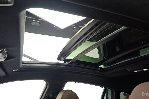 2022 BMW X6 с пробегом 76 389 км