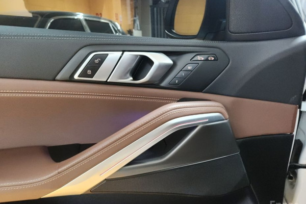 2022 BMW X6 с пробегом 54 000 км