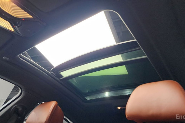 2022 BMW X6 с пробегом 53 940 км