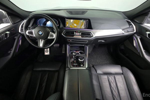 2022 BMW X6 с пробегом 71 934 км