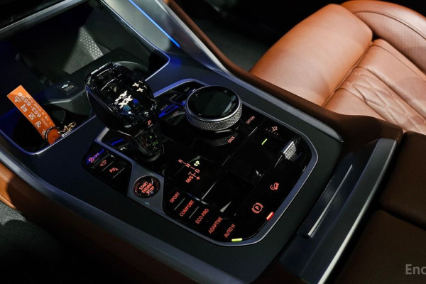 2022 BMW X6 с пробегом 52 665 км