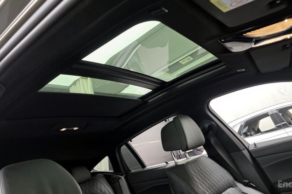 2022 BMW X6 с пробегом 67 701 км