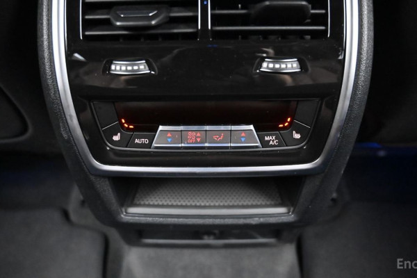 2022 BMW X6 с пробегом 31 688 км