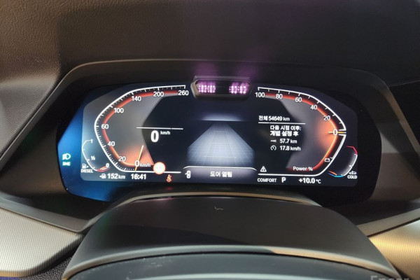 2022 BMW X6 с пробегом 54 000 км