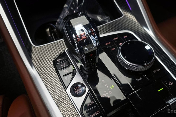 2022 BMW X6 с пробегом 33 592 км