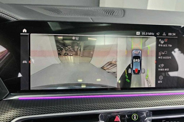 2022 BMW X6 с пробегом 12 114 км