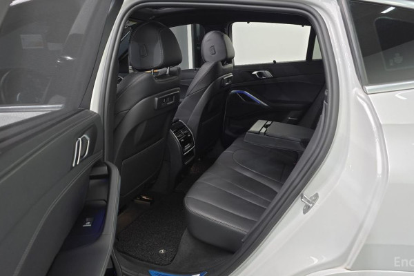 2022 BMW X6 с пробегом 74 467 км