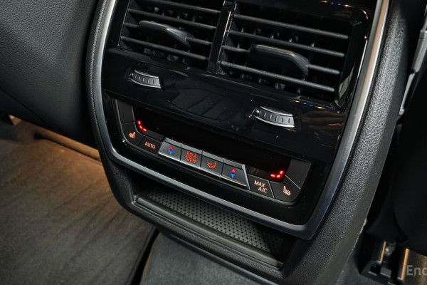 2025 BMW X6 с пробегом 11 595 км