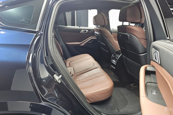 2024 BMW X6 с пробегом 14 042 км