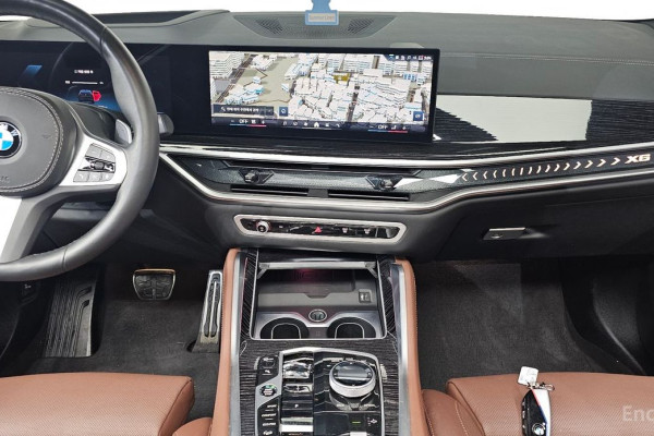 2024 BMW X6 с пробегом 14 042 км