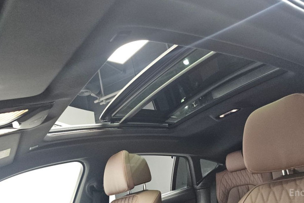 2024 BMW X6 с пробегом 14 042 км