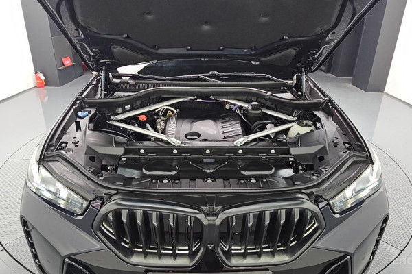 2024 BMW X6 с пробегом 21 083 км