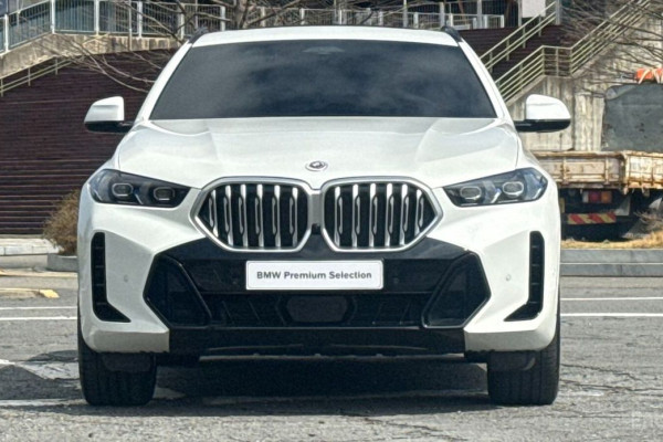 2024 BMW X6 с пробегом 19 058 км