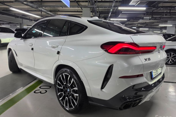 2024 BMW X6 с пробегом 11 927 км
