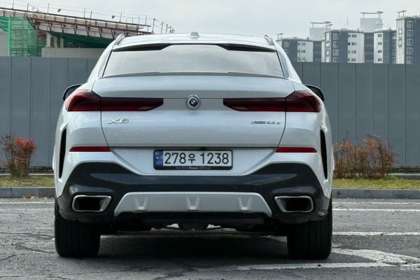 2024 BMW X6 с пробегом 19 058 км