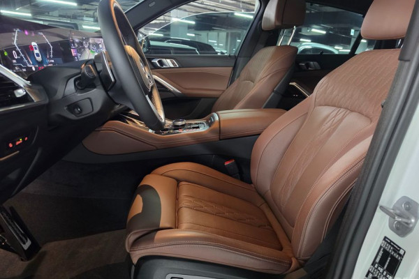 2024 BMW X6 с пробегом 11 927 км