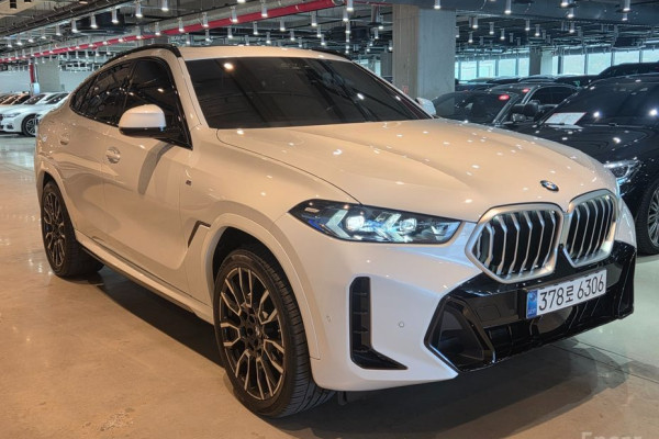 2025 BMW X6 с пробегом 6 584 км