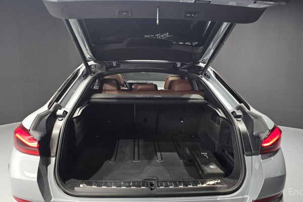 2025 BMW X6 с пробегом 5 567 км