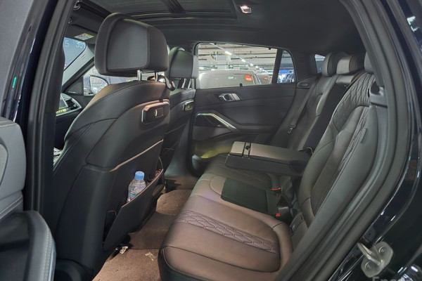 2024 BMW X6 с пробегом 43 712 км
