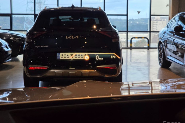 2025 BMW X6 с пробегом 6 584 км