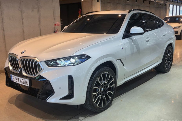 2025 BMW X6 с пробегом 6 584 км