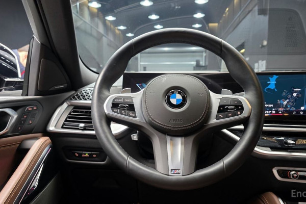 2025 BMW X6 с пробегом 8 578 км