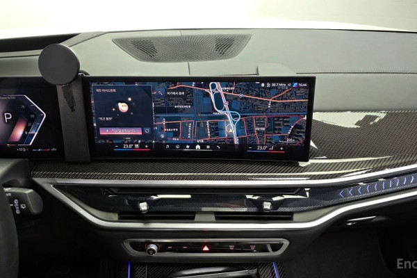 2025 BMW X7 с пробегом 16 727 км