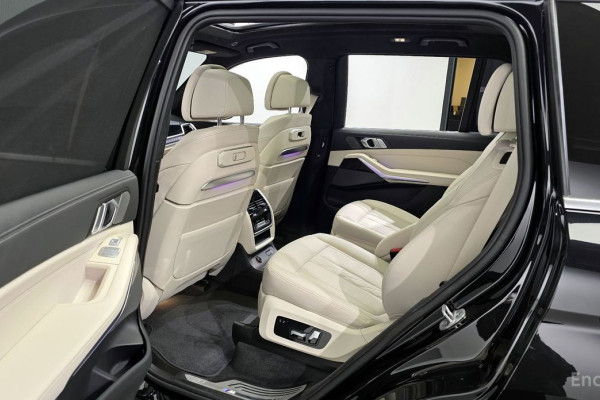 2024 BMW X7 с пробегом 35 982 км