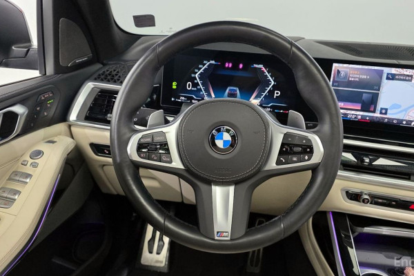 2024 BMW X7 с пробегом 35 982 км