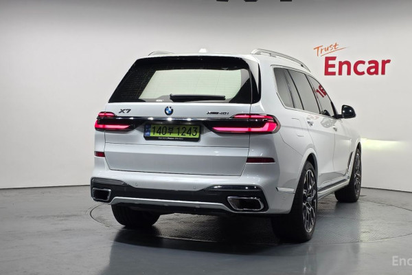 2025 BMW X7 с пробегом 23 964 км
