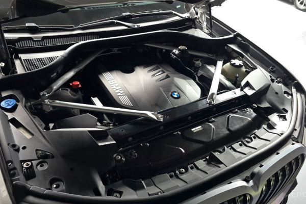 2024 BMW X7 с пробегом 15 910 км