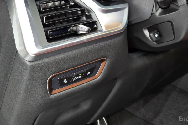 2024 BMW X7 с пробегом 15 910 км