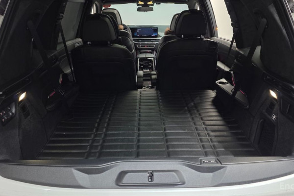 2025 BMW X7 с пробегом 23 964 км