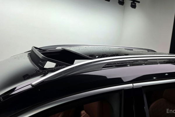 2025 BMW X7 с пробегом 9 902 км